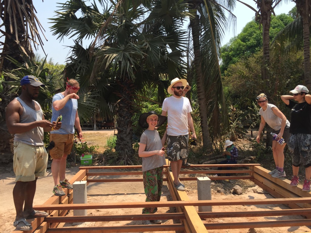 Volunteering Building Cambodia