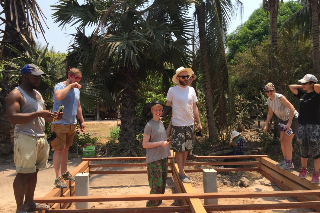 Volunteering Building Cambodia