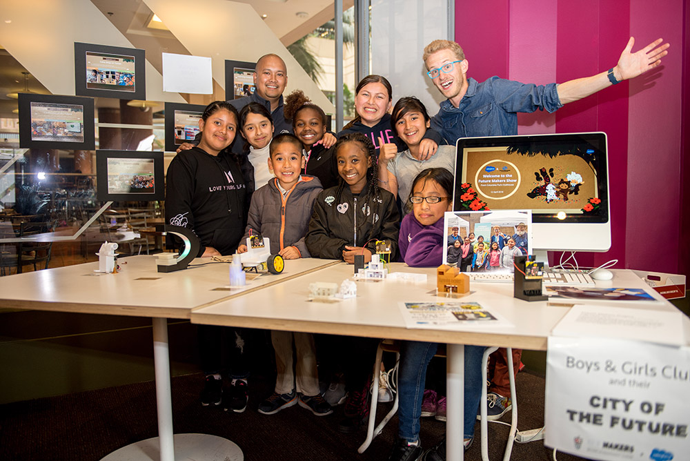 Employee engagement and STEM education come together in a Salesforce employee volunteering event 